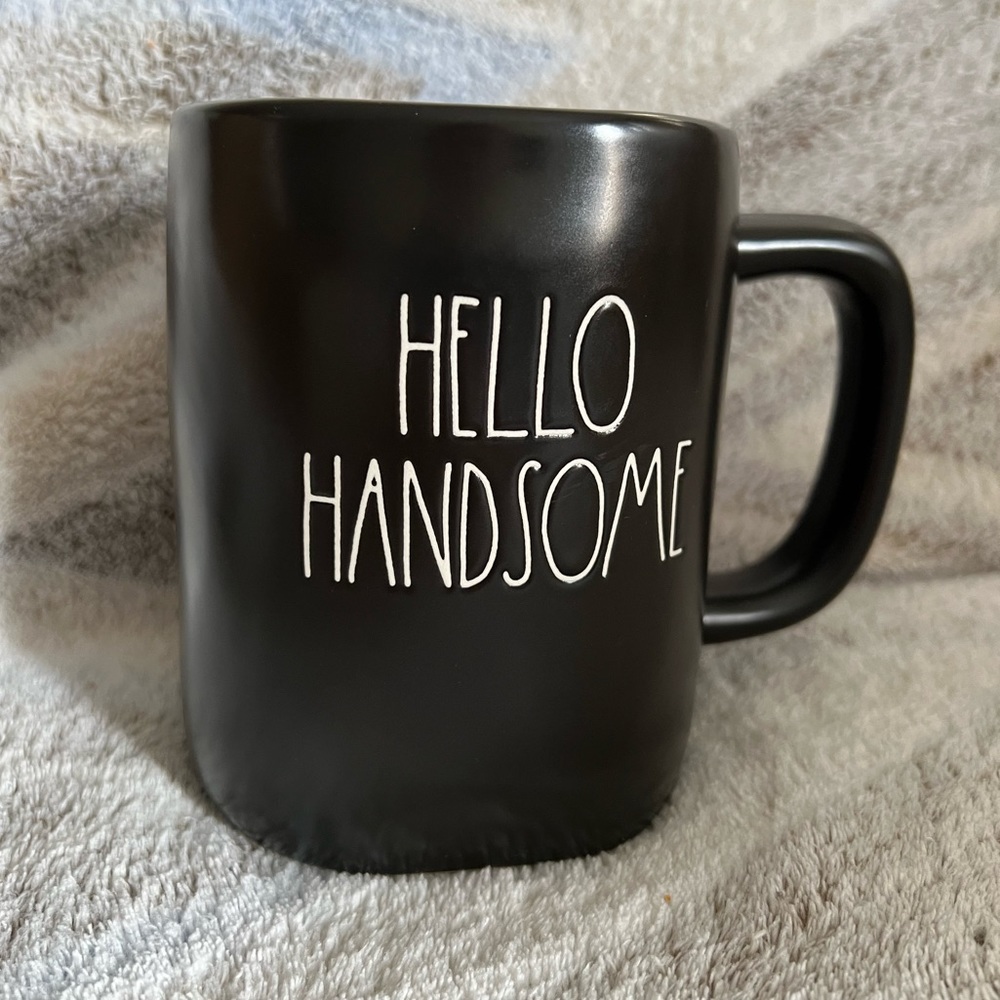 Rae Dunn Mug ☕️